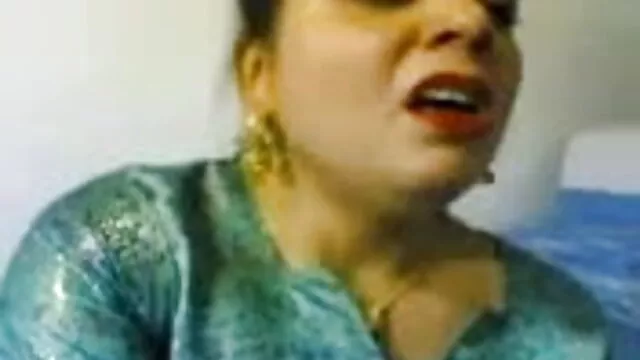 मोज़ा में संचिका एमआईएलए सेक्सी फुल एचडी हिंदी में