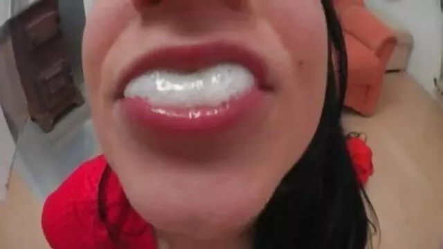 सामना और सेक्सी फुल एचडी हिंदी में कमबख्त