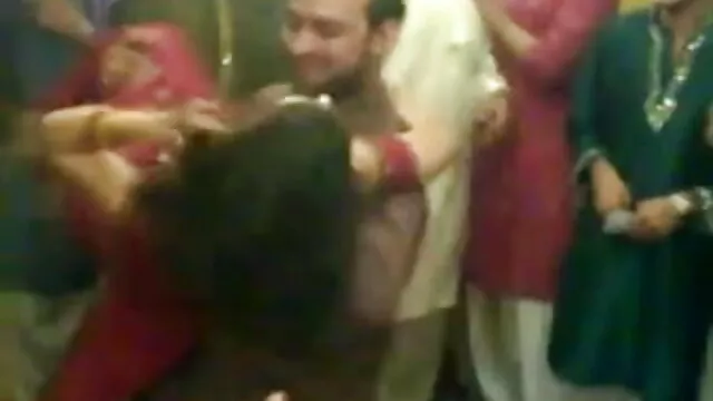 झांकना सेक्सी फिल्म फुल एचडी बीएफ पकड़ा