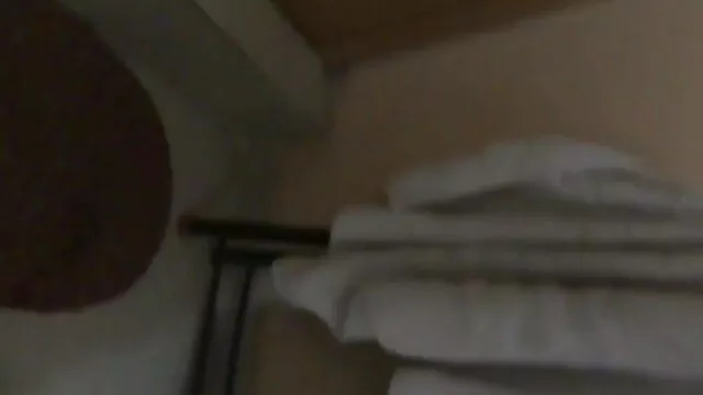 सोफे पर सेक्सी ब्लू फिल्म फुल एचडी वीडियो शौकिया छिपे हुए कैमरे बकवास - csm