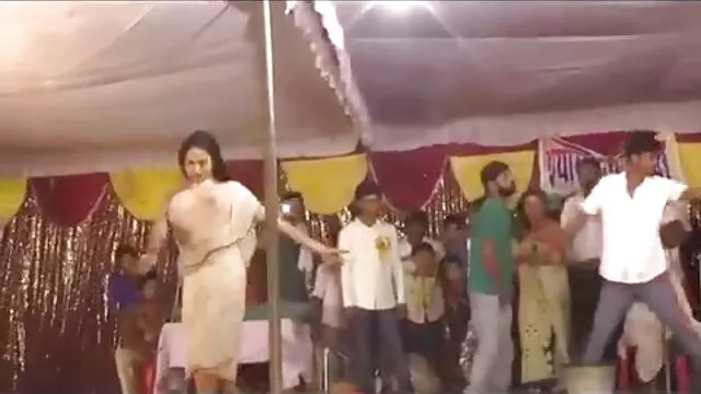 ब्राजील की बेब गुदा सेक्सी फिल्म फुल एचडी हिंदी में पसंद करती है