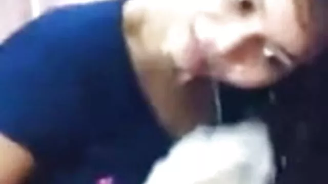 हॉट सेक्सी फिल्म वीडियो फुल एचडी यंग गर्ल एक परफेक्ट ब्लोजॉब देती है