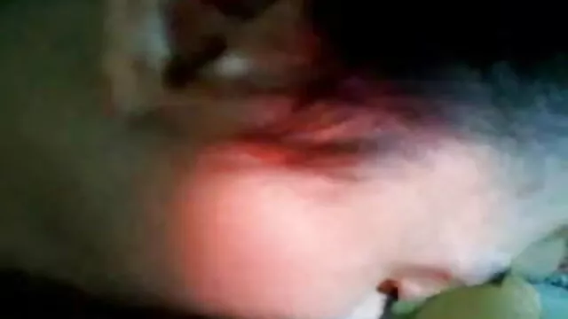 बेग को पकड़ लेता है, लेकिन केवल बड़े काले कॉंक को ही उड़ाता है! फुल एचडी फिल्म सेक्सी कृपया टिप्पणी करें!