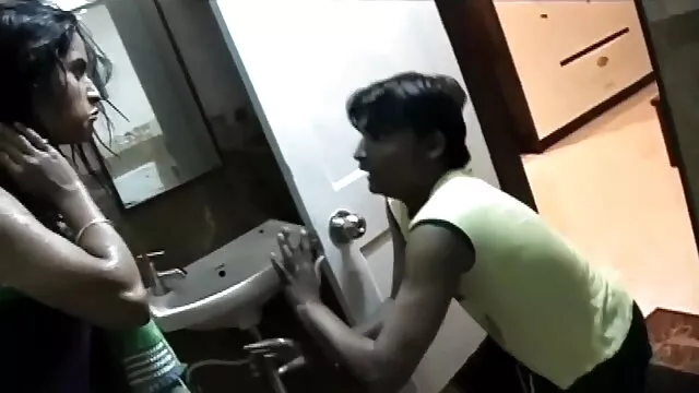 कैरोलिना स्पैग्नोली हिंदी सेक्सी वीडियो फुल मूवी एचडी