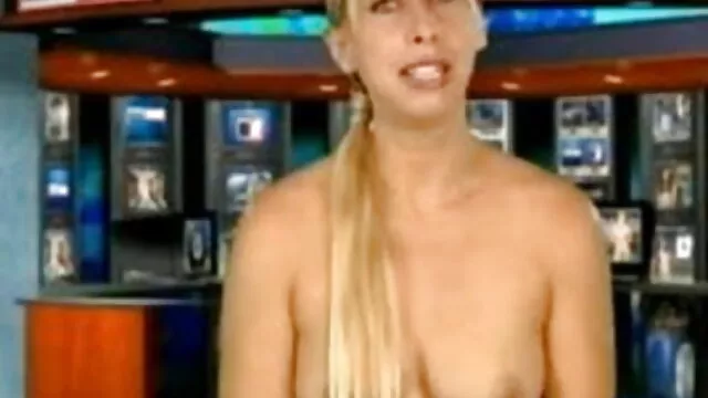 सुंदर सेक्सी फुल एचडी हिंदी में पैरों पर सह