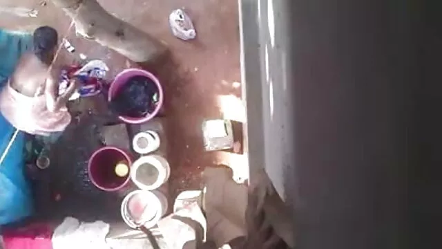 दो फ्रेंच परिपक्व फुल सेक्सी हिंदी में एचडी महिलाओं और एक आदमी