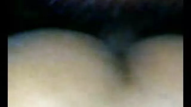 सेक्सी युवा पत्नी पति की फंतासी को वास्तविकता बनाती है। सेक्सी वीडियो फिल्म फुल एचडी में