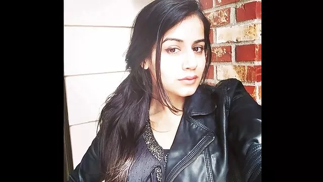 स्टॉकड में घूमता फुल सेक्सी हिंदी एचडी है