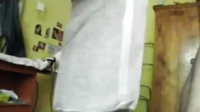 छोटे स्तन लेकिन बीएफ सेक्सी मूवी एचडी फुल वास्तव में Slutty